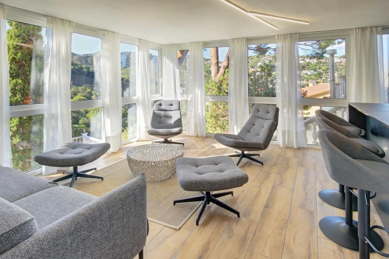 Villa Portugal With Pool & Mountain View Lloret de Mar